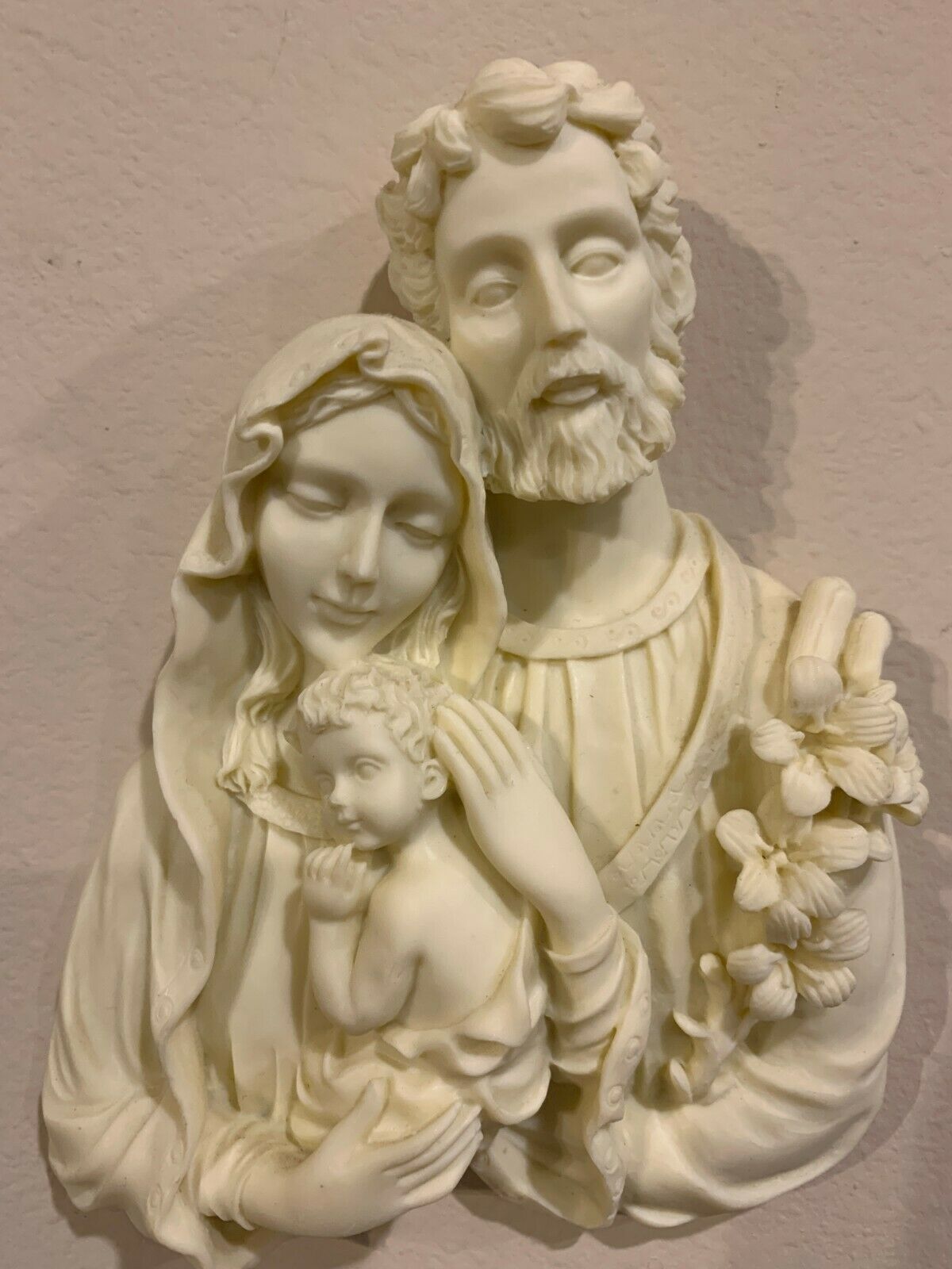 Vintage Holy Family Wall Plaque Ceramic Resin , 7 Inch