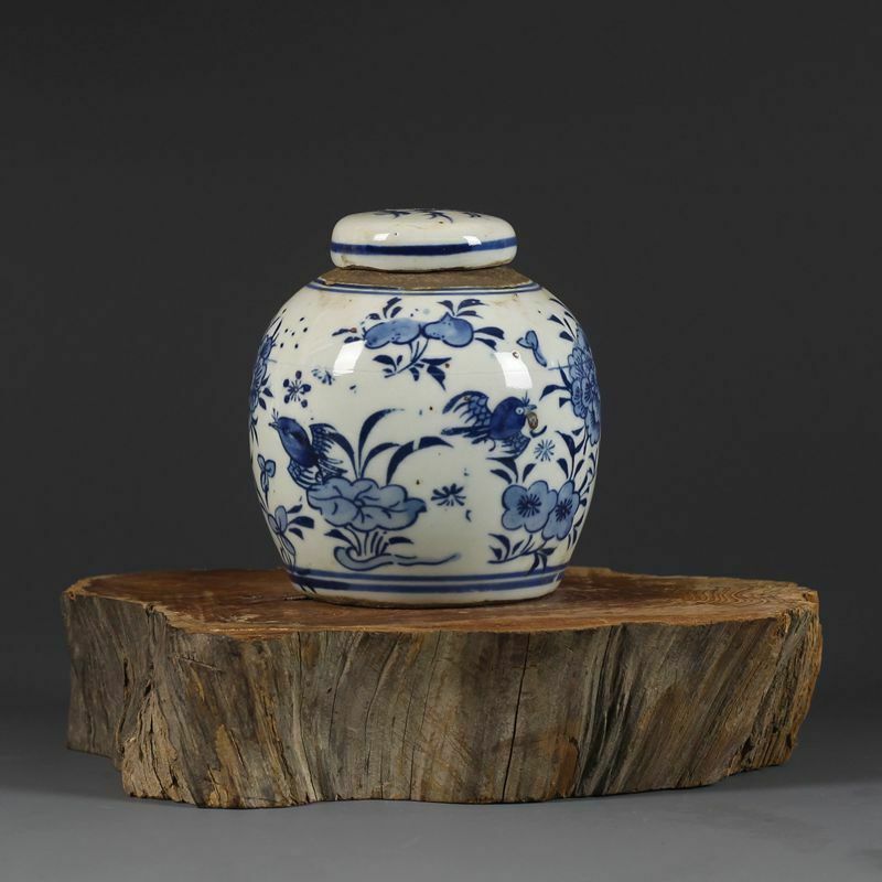 Old Chinese Blue And White Porcelain Hand Painting Peony Bird Jar Pot  4.1"