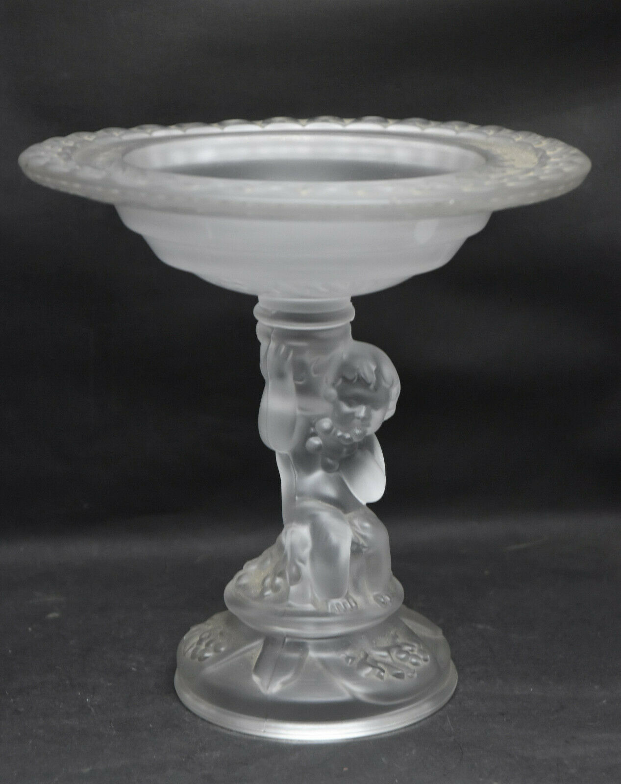 Imperial Vinelf Frosted Satin Glass Compote Centerpiece Grapes Leaves  Vintage