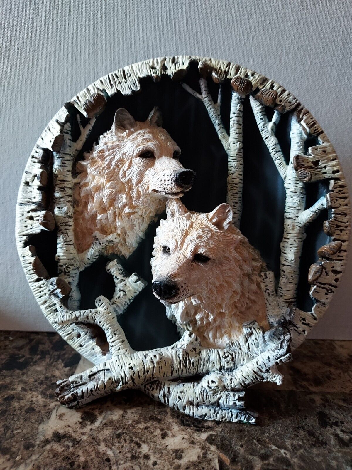 Resin 3d White Wolves With Birch Tree Freestanding Plate