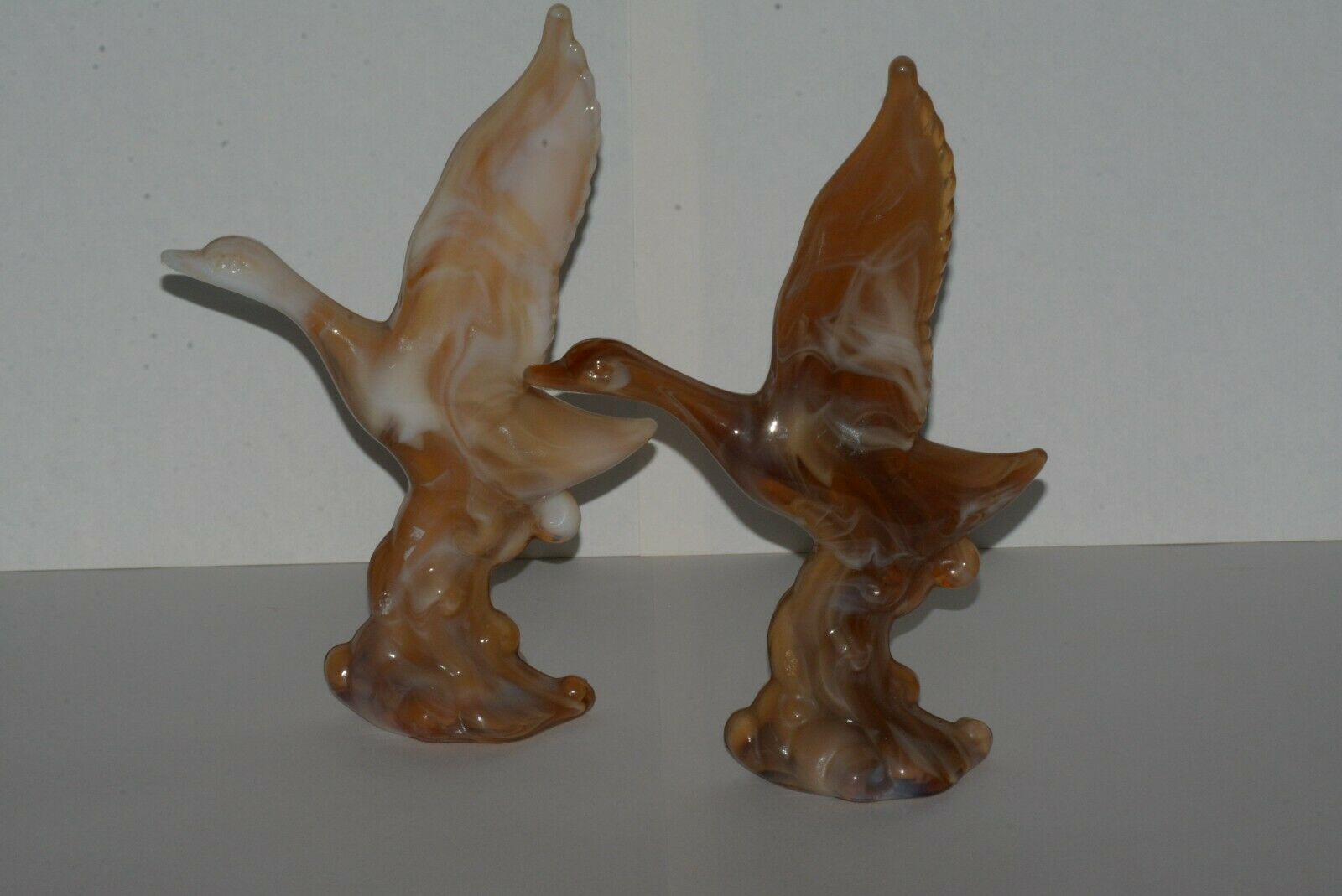 Imperial Caramel Slag Geese Pair Of Figurines - Marked Ig