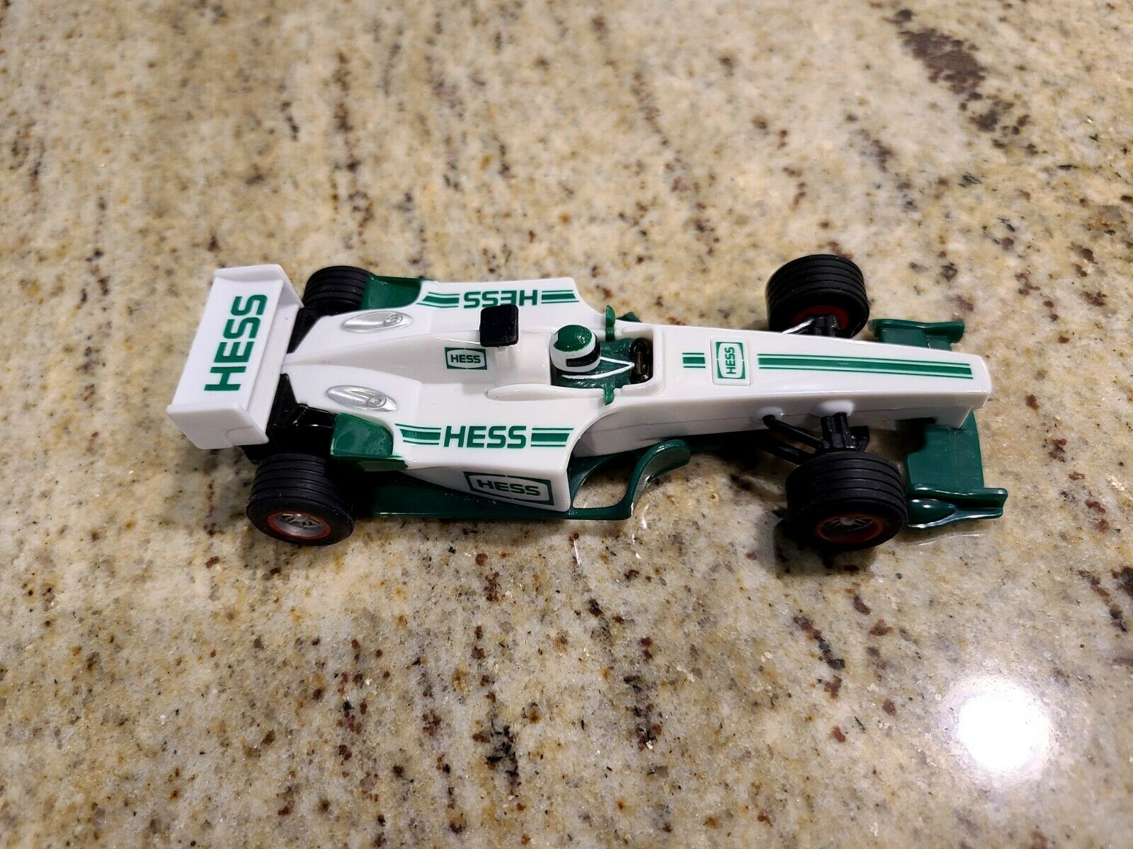 2003 Hess Toy Race Car Pull Backs White & Green